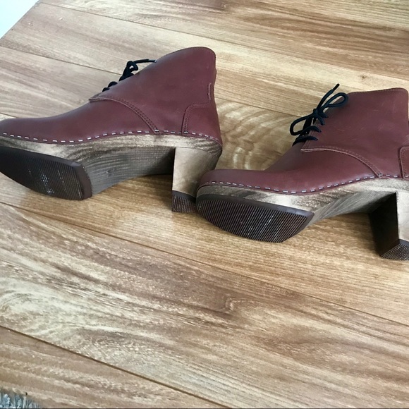 Maguba Leather Swedish Clog Lace Up Boots - Picture 4 of 5